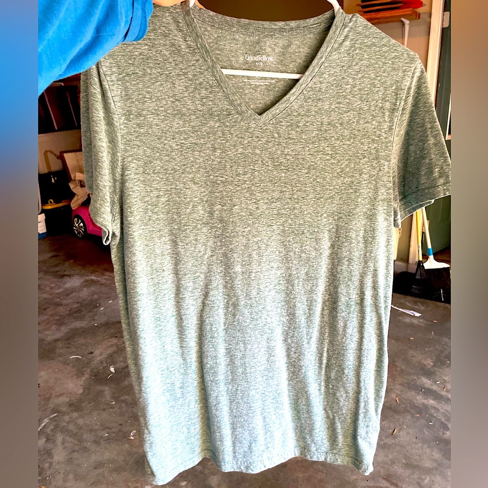 GoodFellow Green Washed Design Men’s Tee